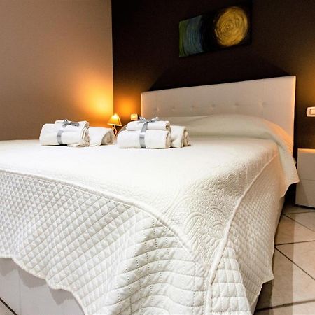 Apartment Domus Schiavuzzo Палермо Екстериор снимка